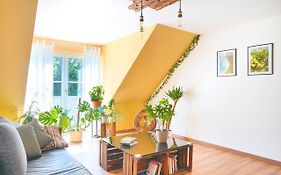 Apartment Bavaria - Zentral mit Stellplatz, Küche&Netflix